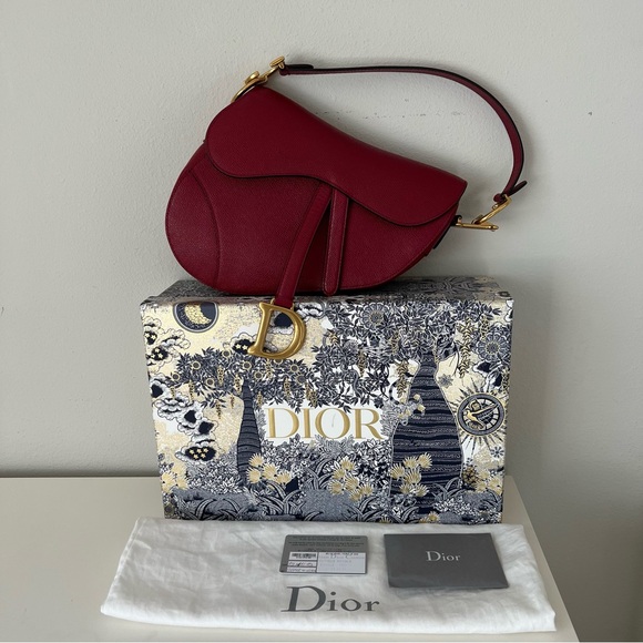 Red Dior Saddle Bag Grain Calfskin - Picture 4 of 8